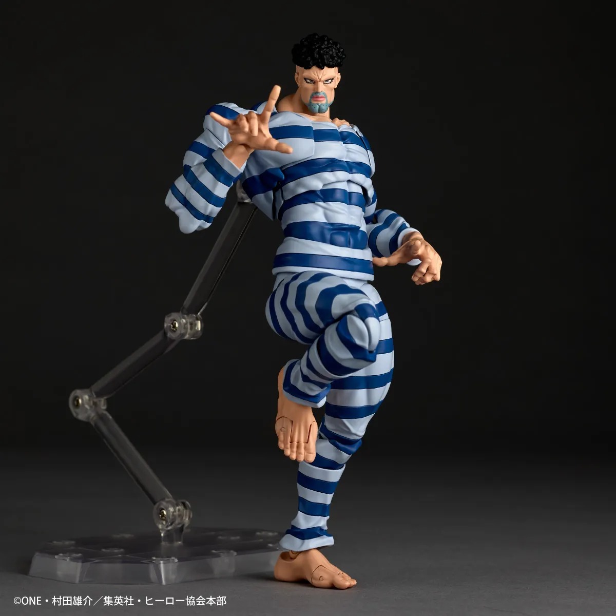 Revoltech Amazing Yamaguchi Action Figure Puri Puri Prisoner - One Punch Man By Kaiyodo