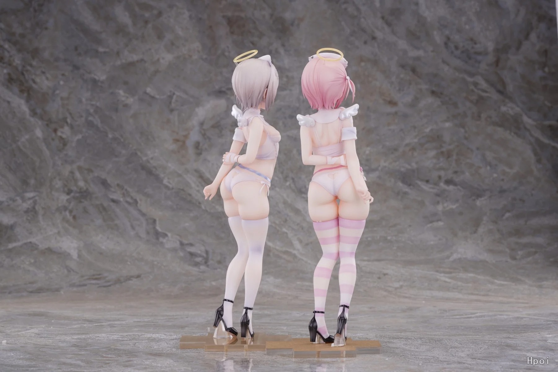 [Set Of 2] Scaled Figure 1/6 Nagi & Suzu Or Choose Your Favourite One - Illustration by kuma4go By Otherwhere