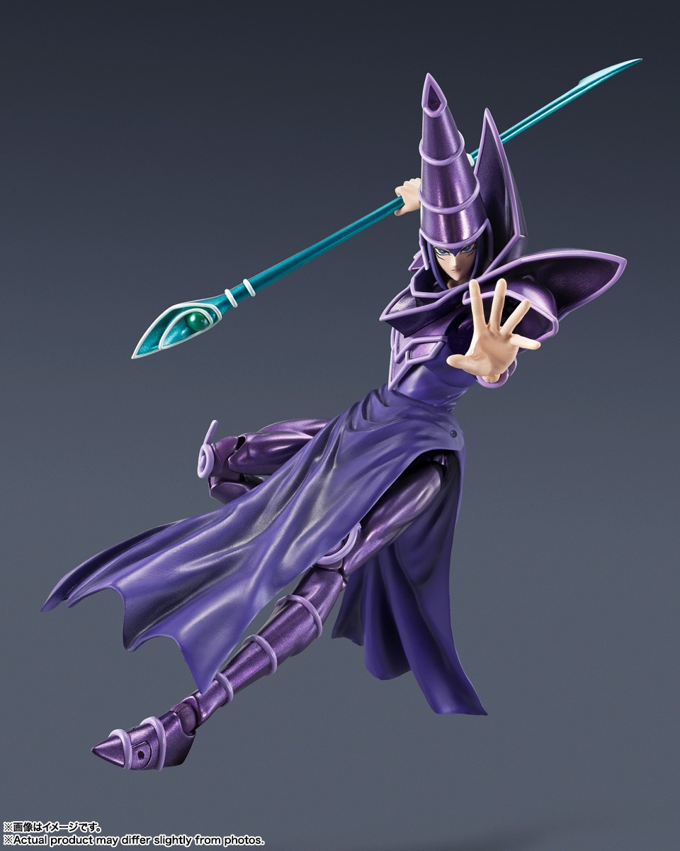 S.H.MonsterArts Dark Magician / Black Magician - Yu-Gi-Oh! Duel Monsters By Bandai Spirits