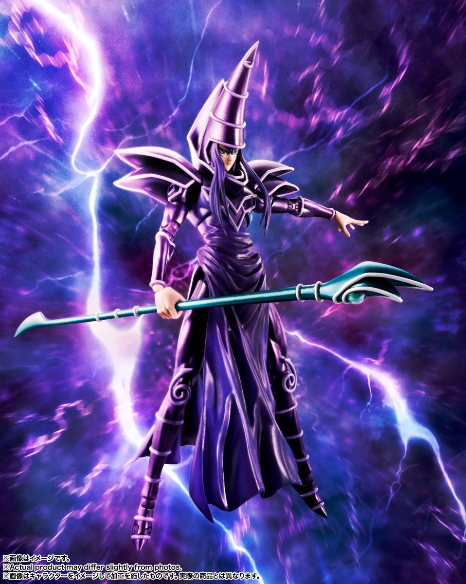 S.H.MonsterArts Dark Magician / Black Magician - Yu-Gi-Oh! Duel Monsters By Bandai Spirits