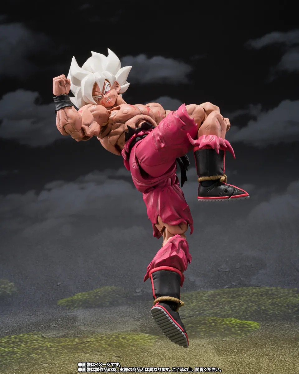 LIMITED SHF S.H.Figuarts SUPER SAIYAN SON GOKU -LEGENDARY SUPER SAIYAN- -GENKIDAMATSURI Edition By Premium Bandai