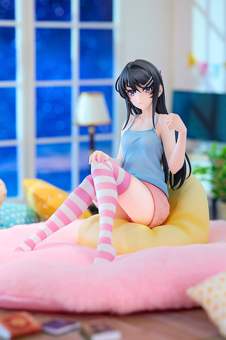 Scaled Figure 1/7 KDColle Sakurajima Mai - Hood★Look Rabbit Ears Ver. Seishun Buta Yarou wa Bunny Girl Senpai no Yume wo Minai By KADOKAWA