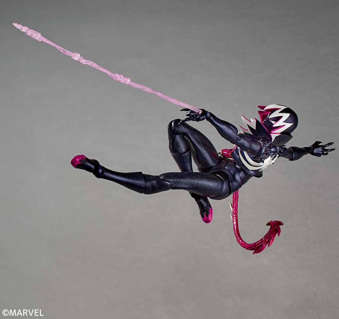 [With Bonus] Revoltech Amazing Yamaguchi Gwen Stacy / Gwenom - Spider-Gwen By Kaiyodo
