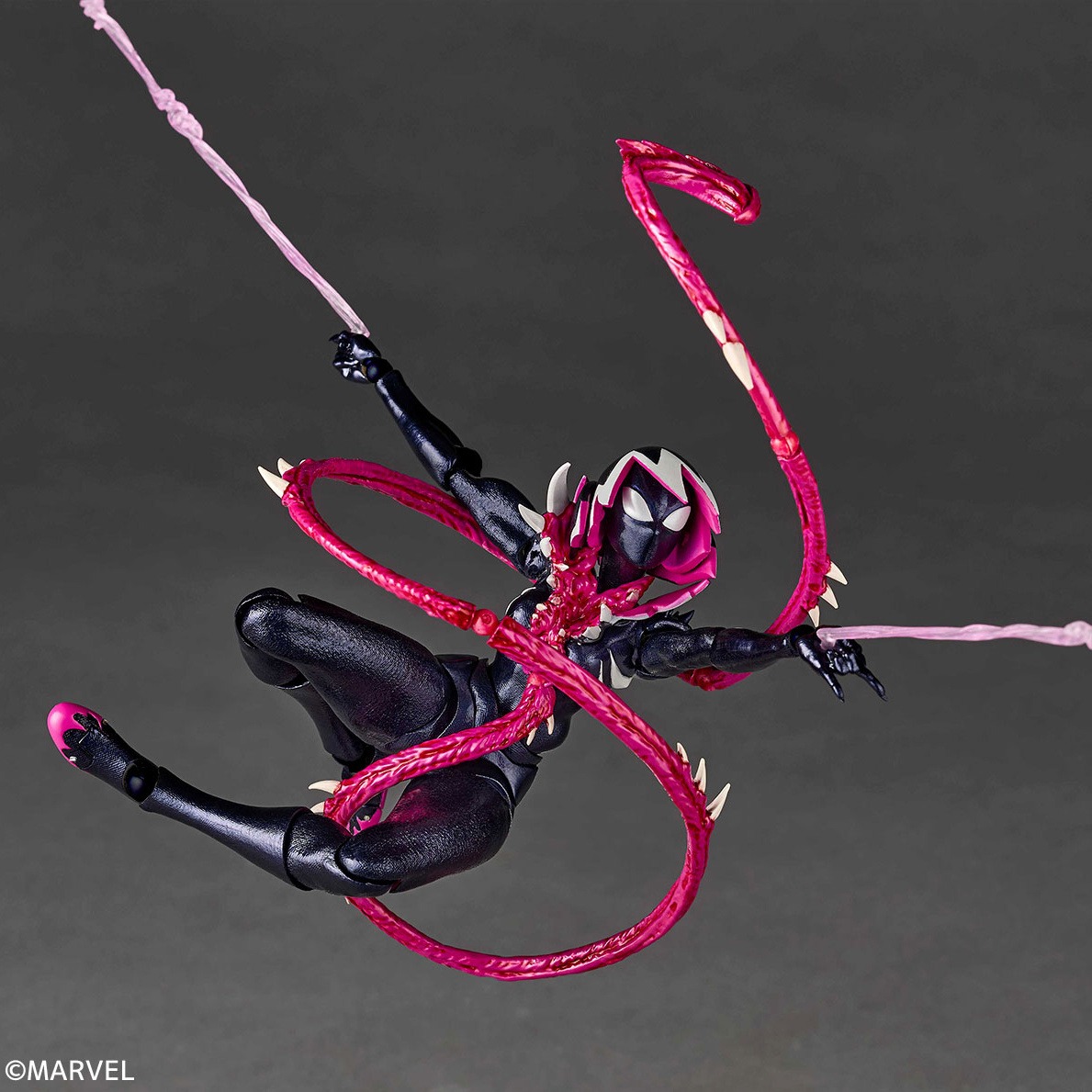 [With Bonus] Revoltech Amazing Yamaguchi Gwen Stacy / Gwenom - Spider-Gwen By Kaiyodo