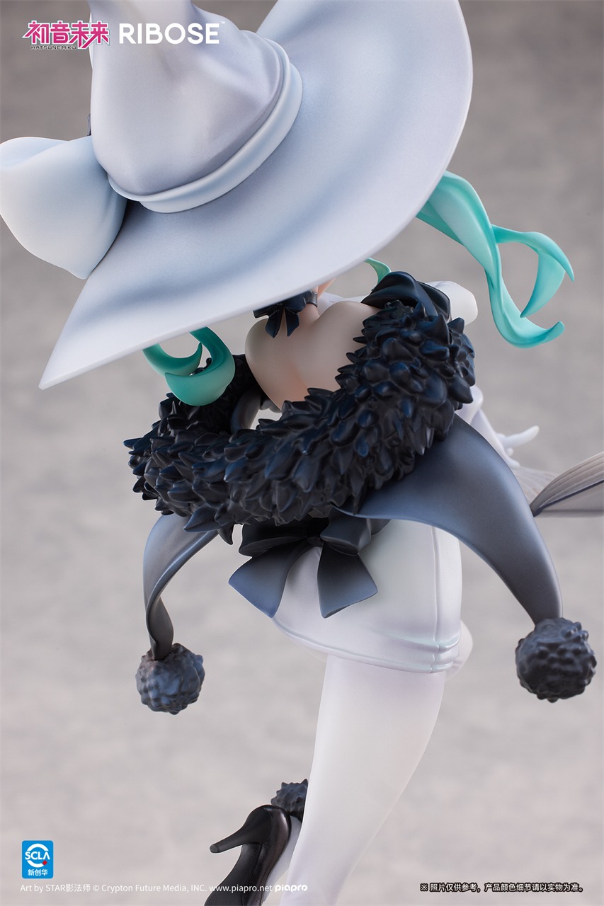 Scaled Figure 1/8 RISE UP Hatsune Miku - Fantasia Witch Ver. Vocaloid By RIBOSE