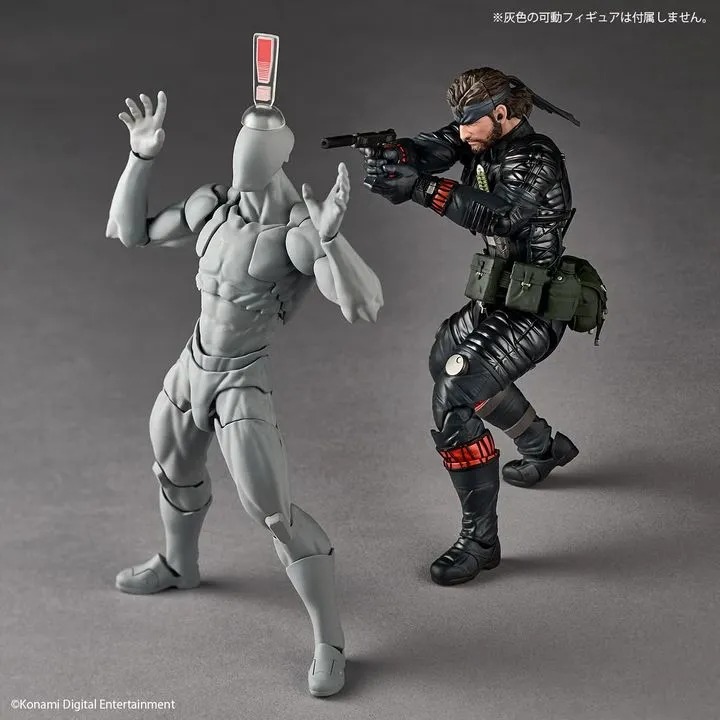 Revoltech Amazing Yamaguchi Action Figure Naked Snake - Sneaking Suit Ver. Metal Gear Solid Delta: Snake Eater By Kaiyodo