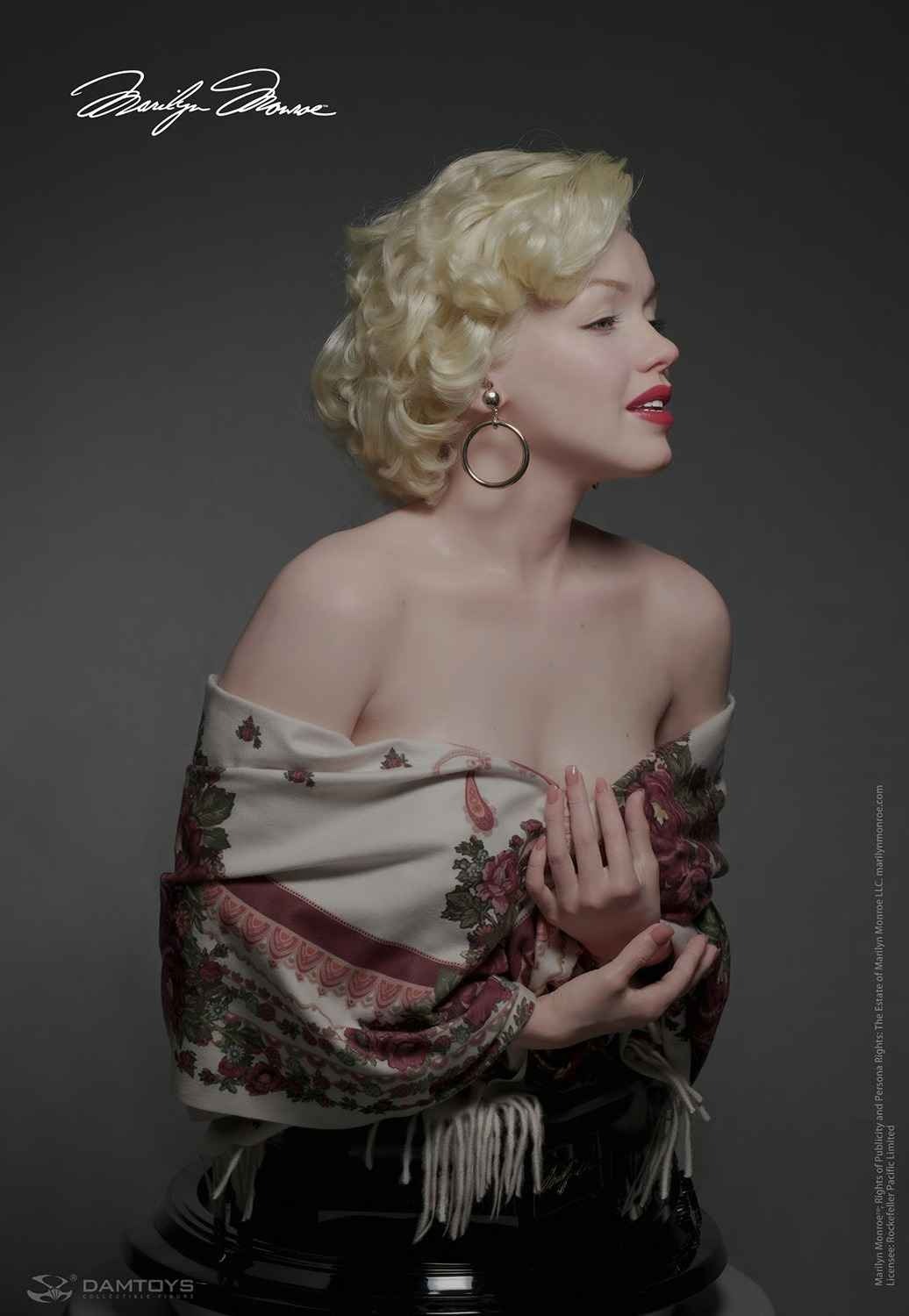 Silicone Real Life Size Bust 1:1 Marilyn Monroe - by Damtoys
