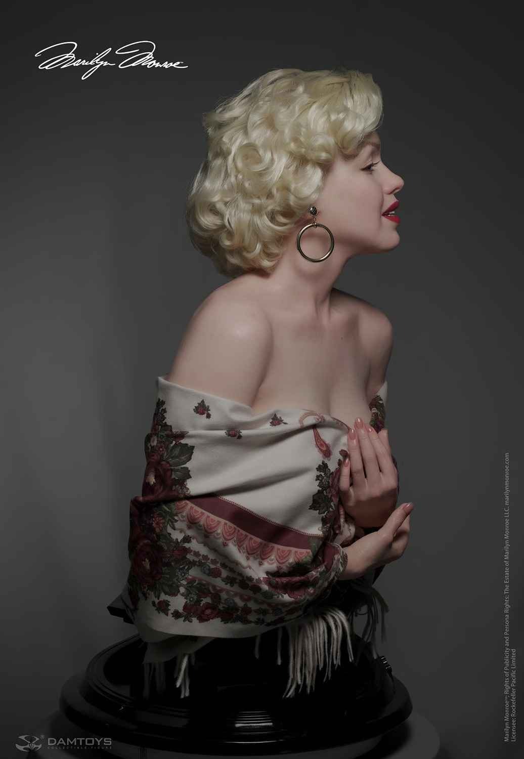 Silicone Real Life Size Bust 1:1 Marilyn Monroe - by Damtoys