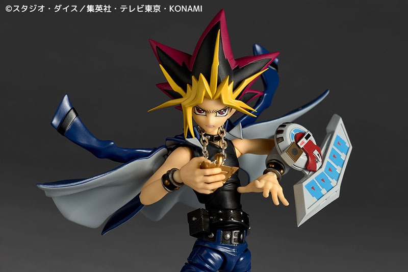[READY STOCK ITEM] [With Bonus Gold Sarchopagus] Revoltech Yami Yugi - Yu-Gi-Oh! Duel Monsters By Kaiyodo