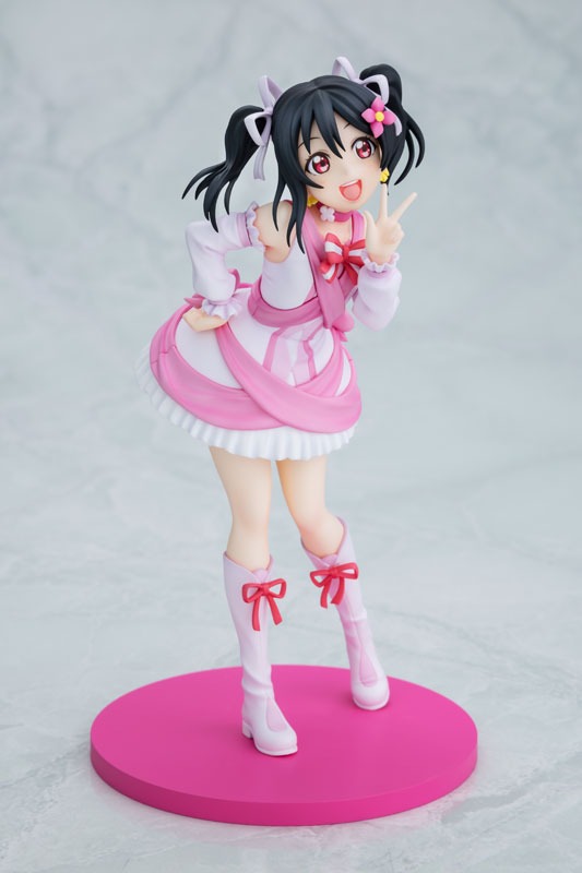 Non Scaled Figure KDColle Yazawa Niko - Bokutachi wa Hitotsu no Hikari Ver. Love Live! School Idol Project By KADOKAWA