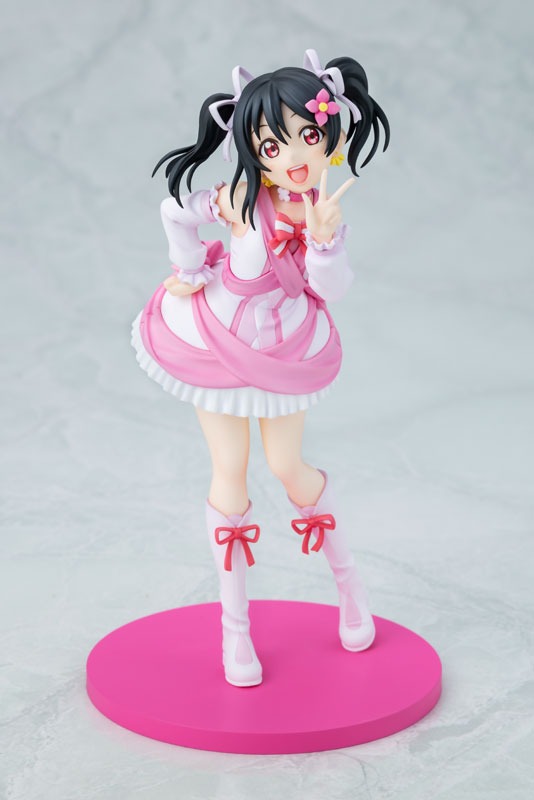 Non Scaled Figure KDColle Yazawa Niko - Bokutachi wa Hitotsu no Hikari Ver. Love Live! School Idol Project By KADOKAWA