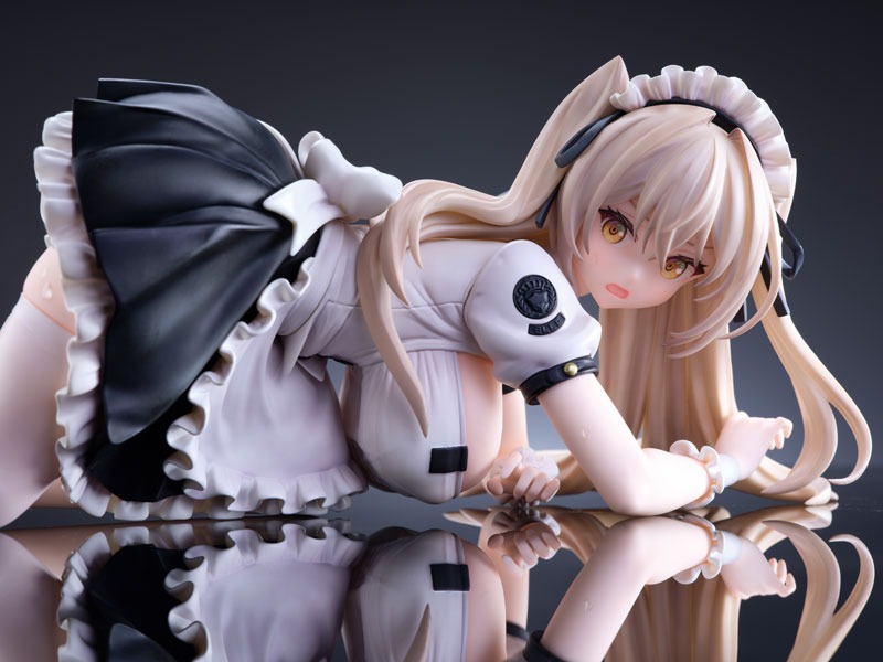 Scaled Figure 1/5 Elle - Illustration by Saitom By OMAHA
