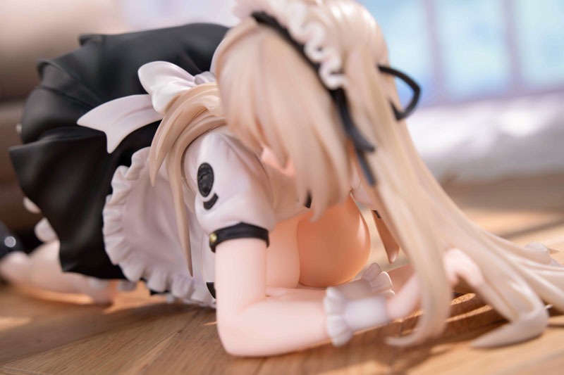 Scaled Figure 1/5 Elle - Illustration by Saitom By OMAHA