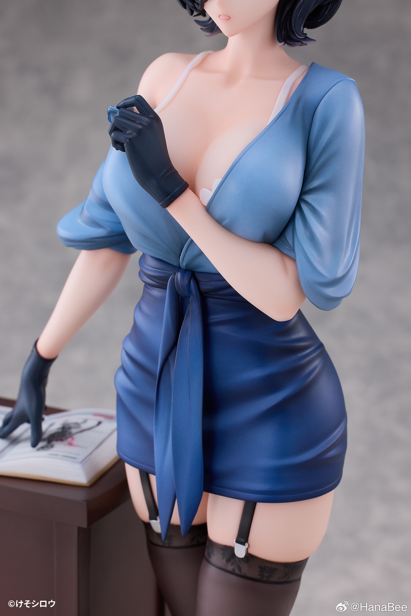 Scaled Figure 1/6 Rumi "Art Teacher Rumi, Who Suddenly takes off her clothes" - Illustration by Keso Shirou By HanaBee