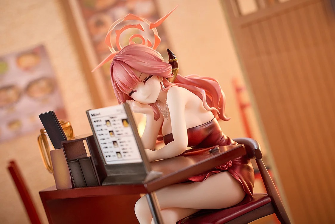 Scaled Figure 1/7 Rikuhachima Aru (Dress) - Memorial Lobby Ver. Blue Archive By Solarain