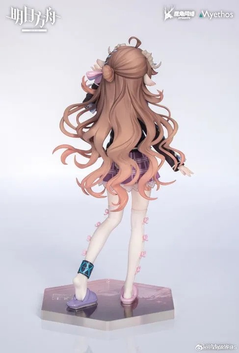 Scaled Figure 1/8 Eyjafjalla the Hvรญt Aska - One More Story Ver. Arknights By Myethos