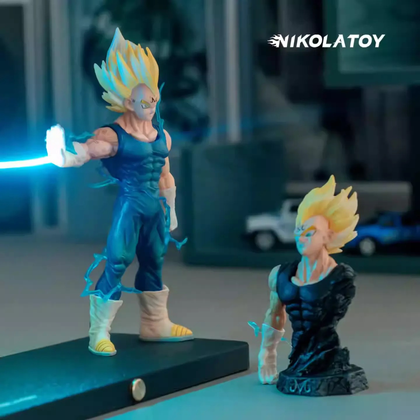 [With Magnetic LED] PVC Desktop Figure Super Saiyan Majin Vegeta Small Big Bang Attack Ver.  - Dragonball Z By Nikolatoy
