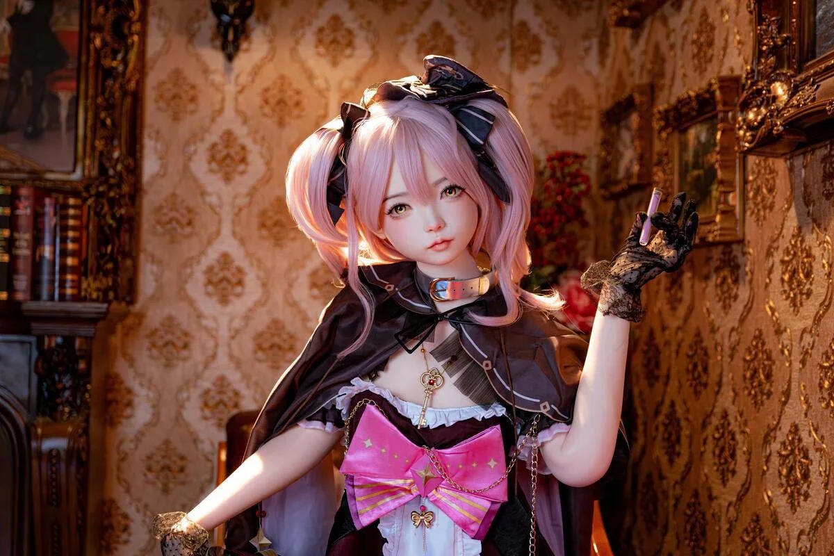 [Cast-Off] Real Life Size Full Silicone Action Figure (155cm) Taffy - Virtual Youtuber By Ta Wawa