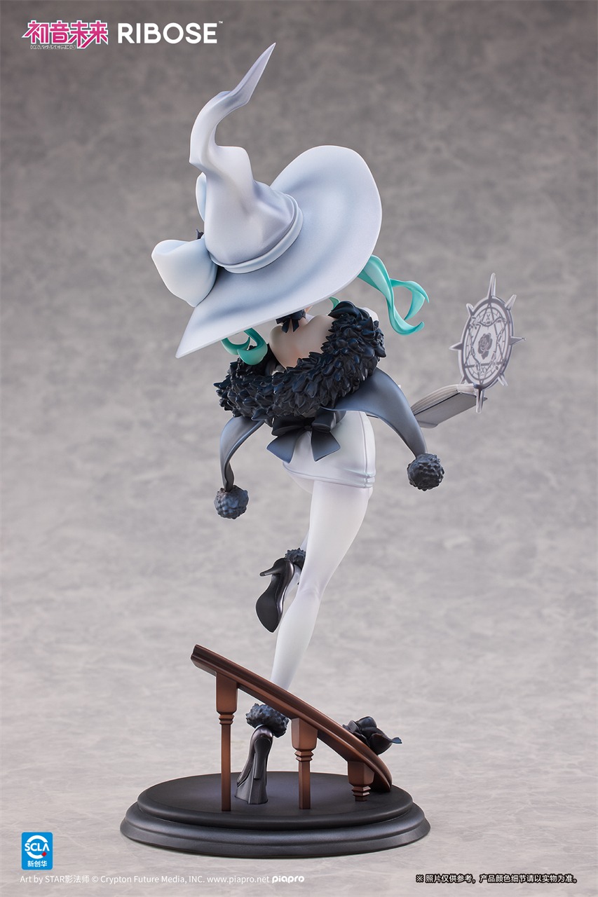 Scaled Figure 1/8 RISE UP Hatsune Miku - Fantasia Witch Ver. Vocaloid By RIBOSE