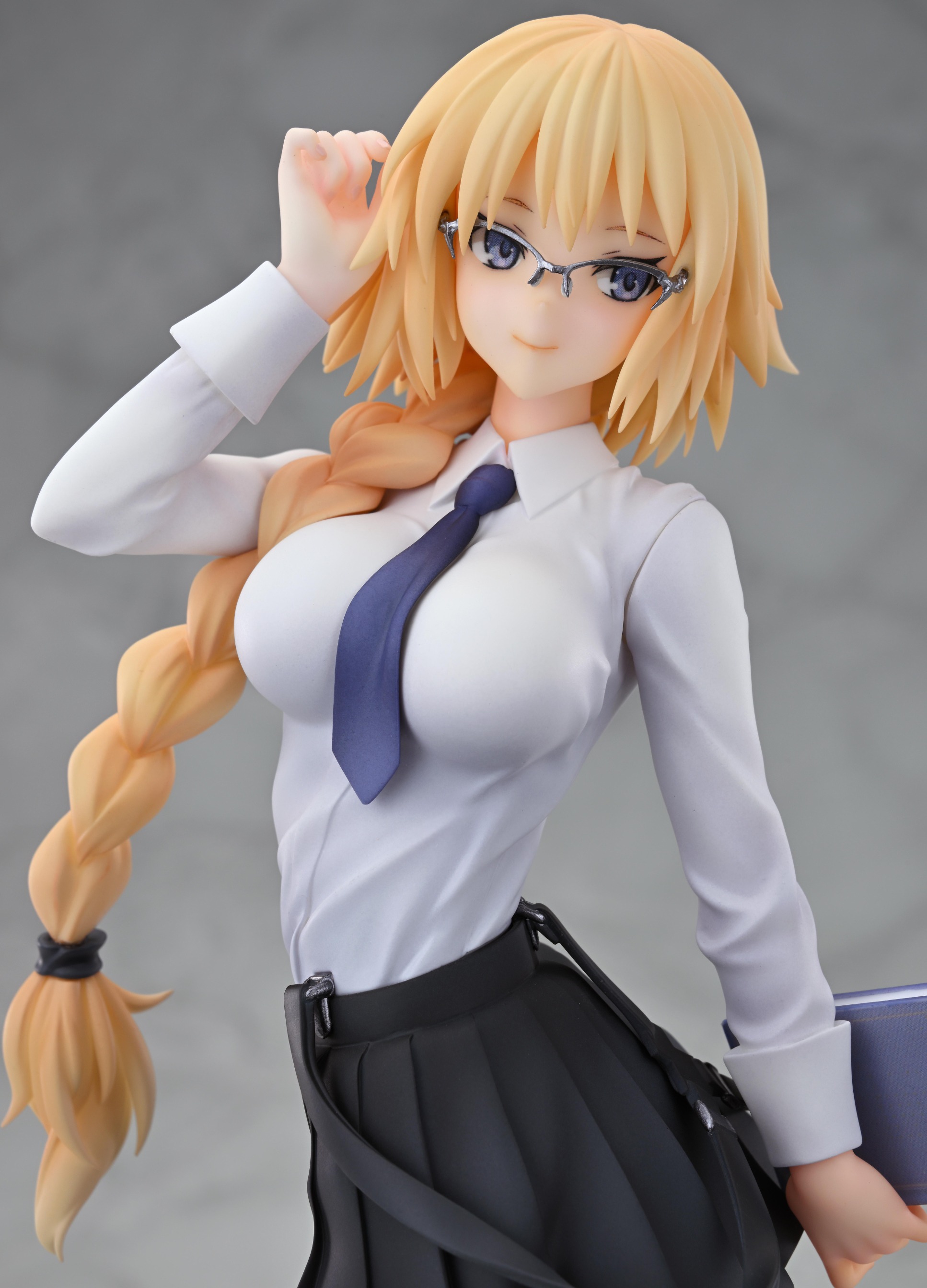 Scaled Figure 1/7 Saber of Red / Mordred - Original Glasses Model Ver Illustration by Otsutsugu Konoe Fate/Apocrypha By Wanderer