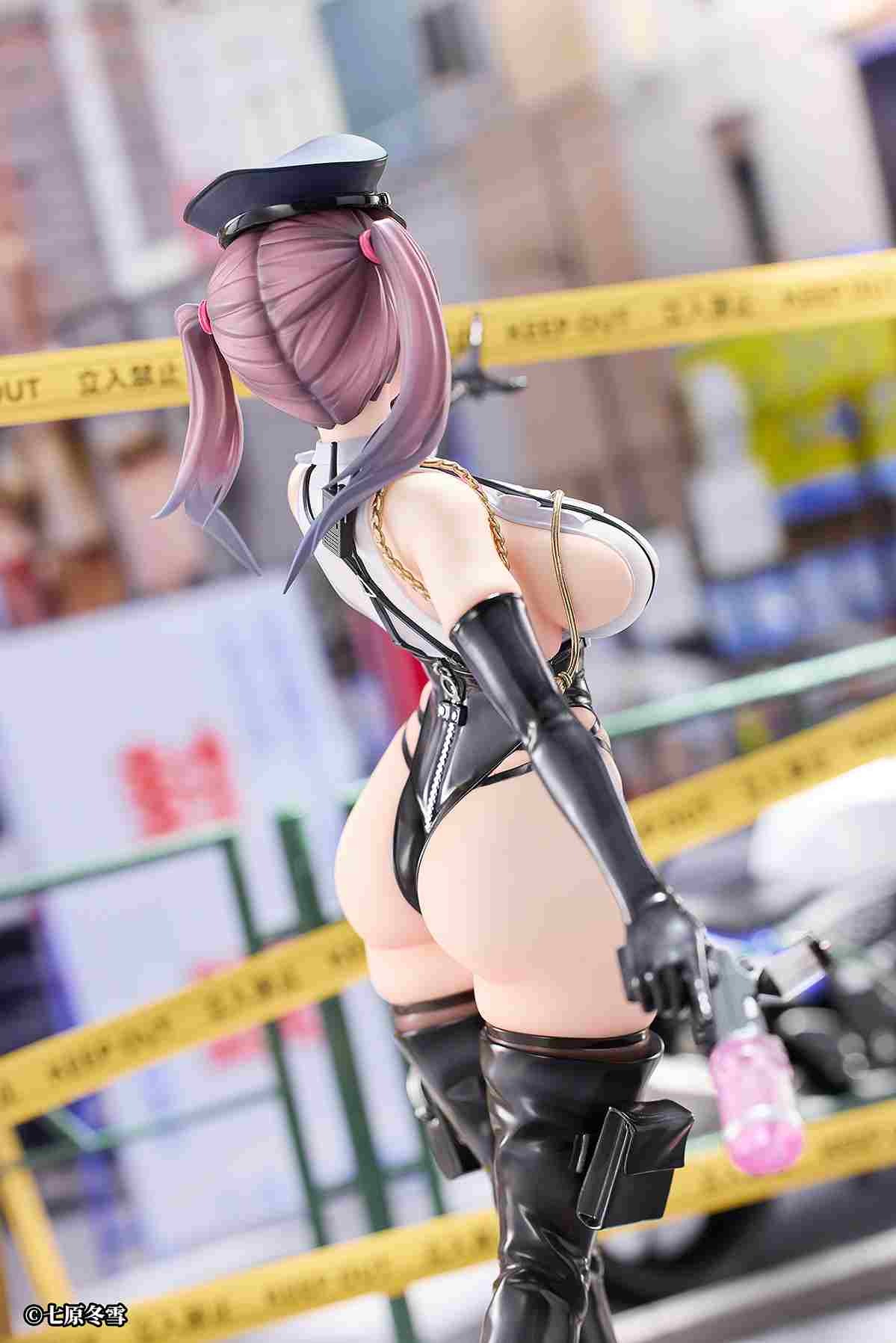 Scaled Figure 1/7 Utsunomiya Saki - Illustration by Nanahara Fuyuki By Vivify