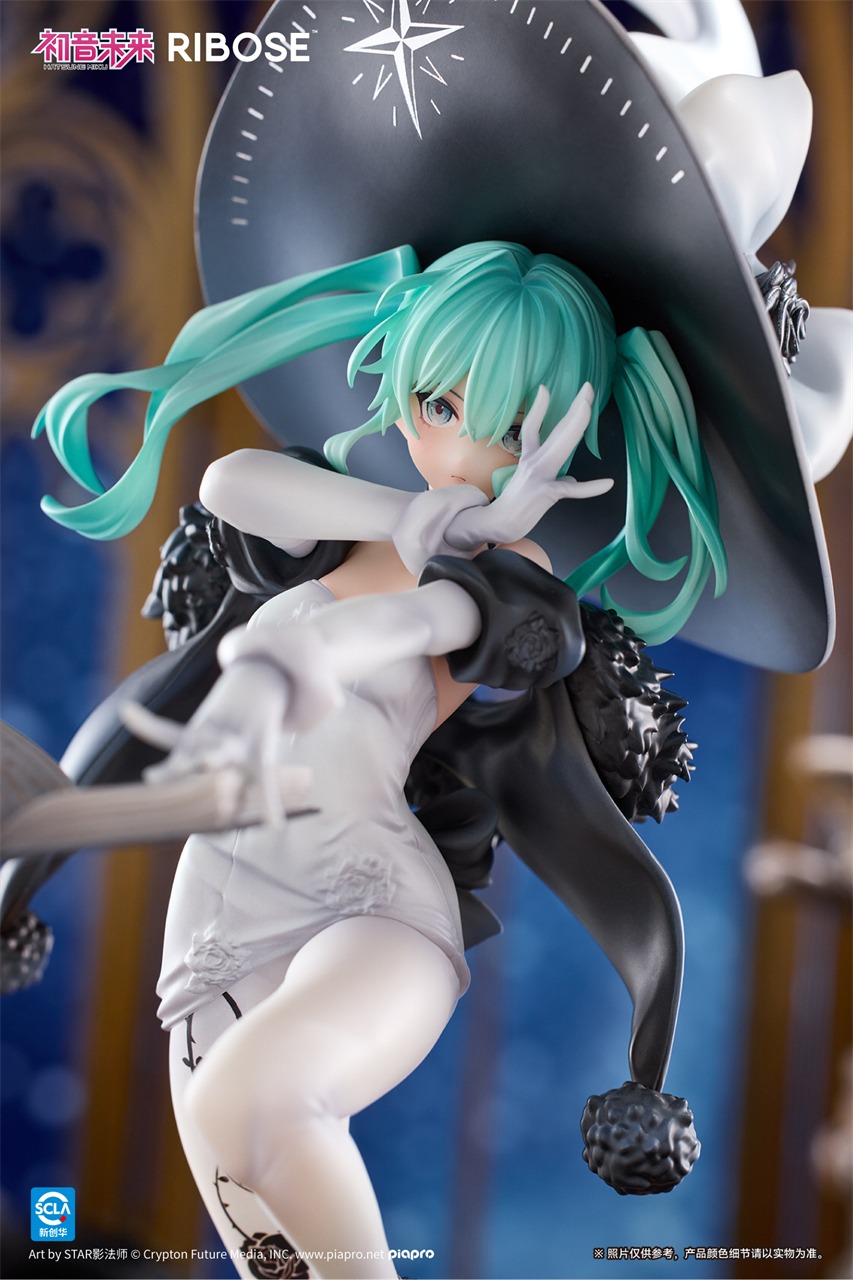 Scaled Figure 1/8 RISE UP Hatsune Miku - Fantasia Witch Ver. Vocaloid By RIBOSE