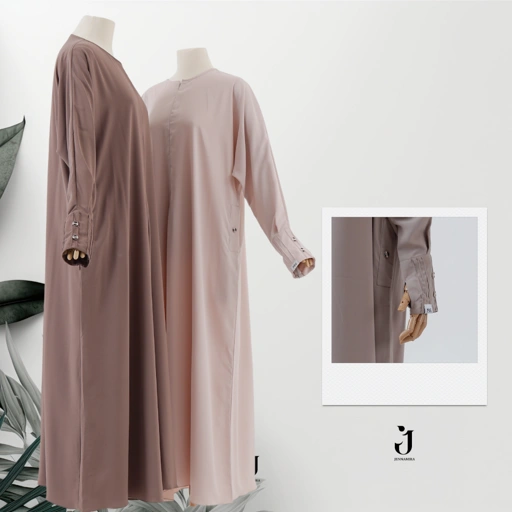 Image of Mahira Abaya
