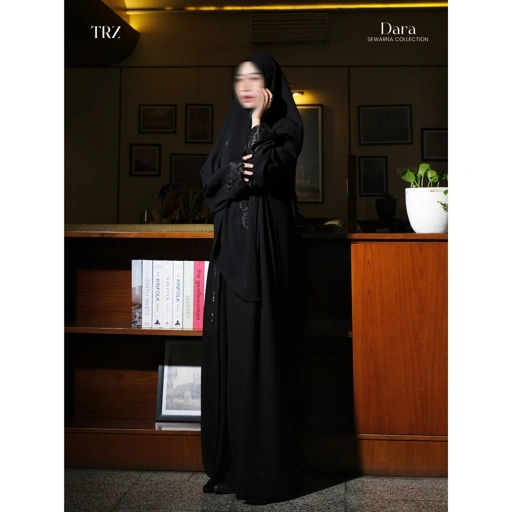 Image of TRZ - Gamis Dara - Sewarna Collection - Gamis Hitam - Abaya Umroh