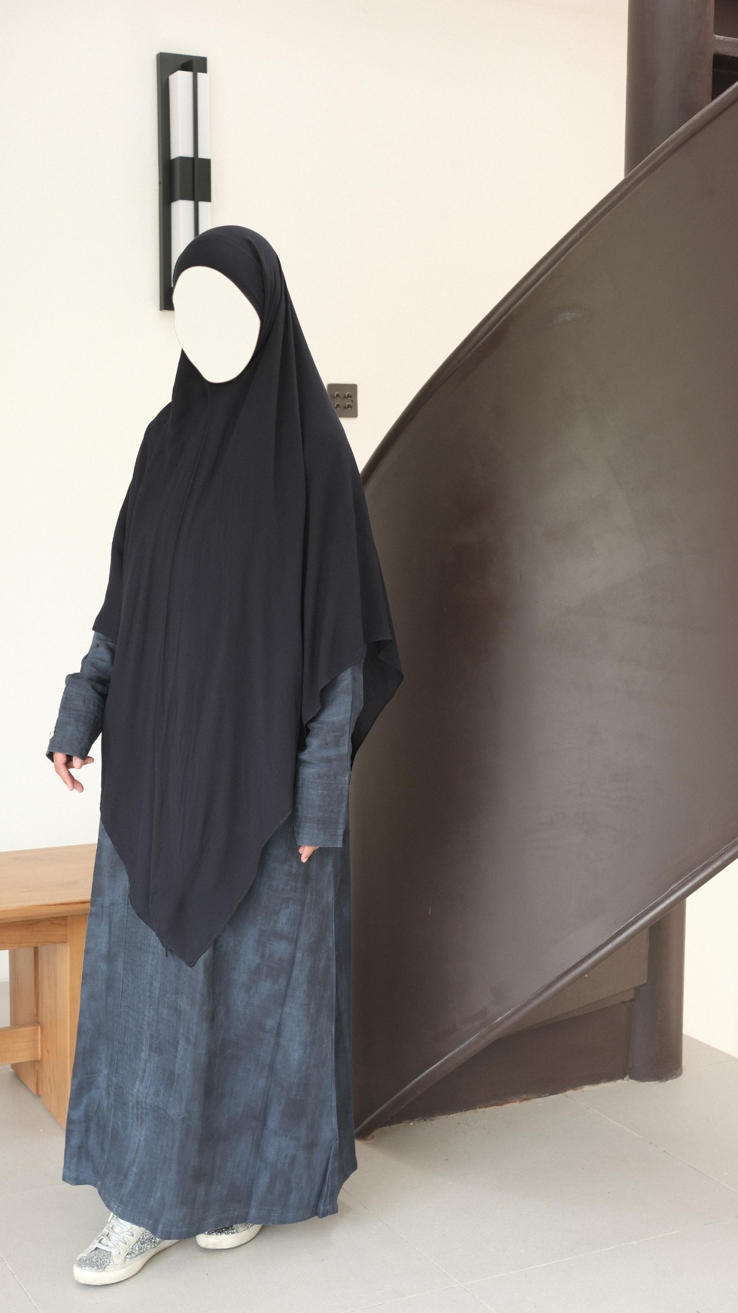ROJA KHIMAR