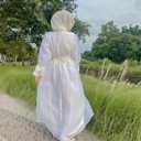 Mariposa in White
