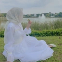 Mariposa in White