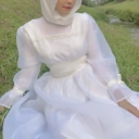 Mariposa in White