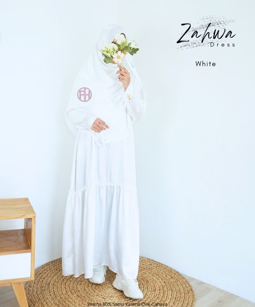 Defect Zahwa Dress