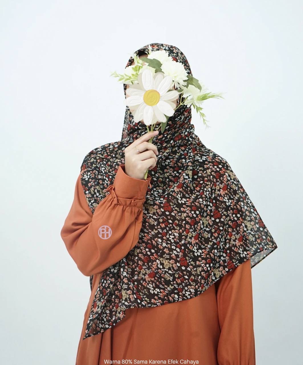 Defect Khimar Warda