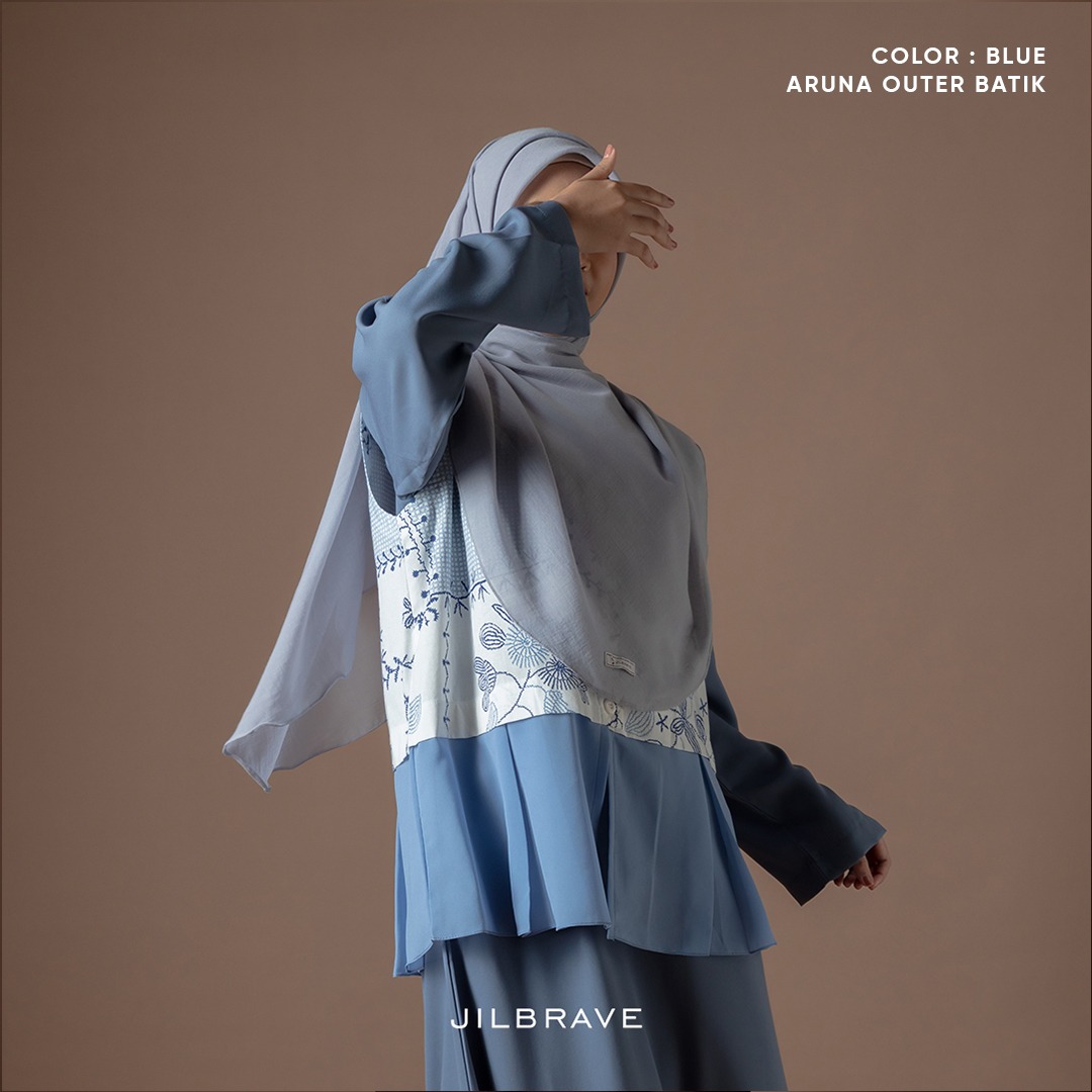 JILBRAVE Aruna Outer Batik Wanita Muslimah Sleeveless Elegan