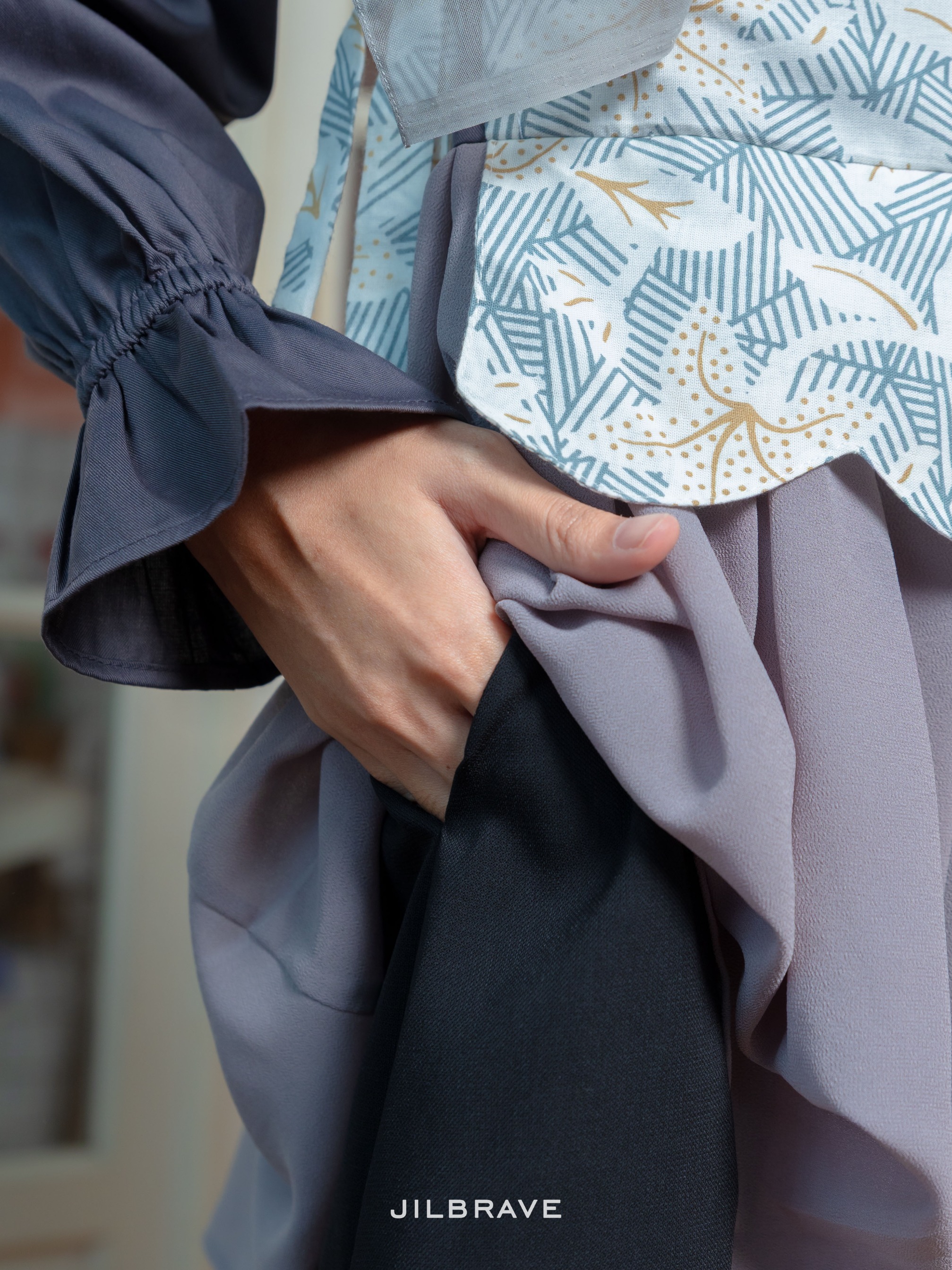 JILBRAVE Canthya Dress Gamis Set Outer Vest Batik Feminine Elegant Look