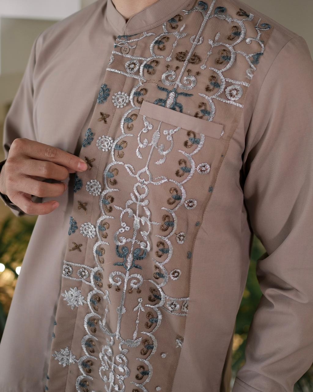 Kemeja Lulla by SARAH THE LABEL