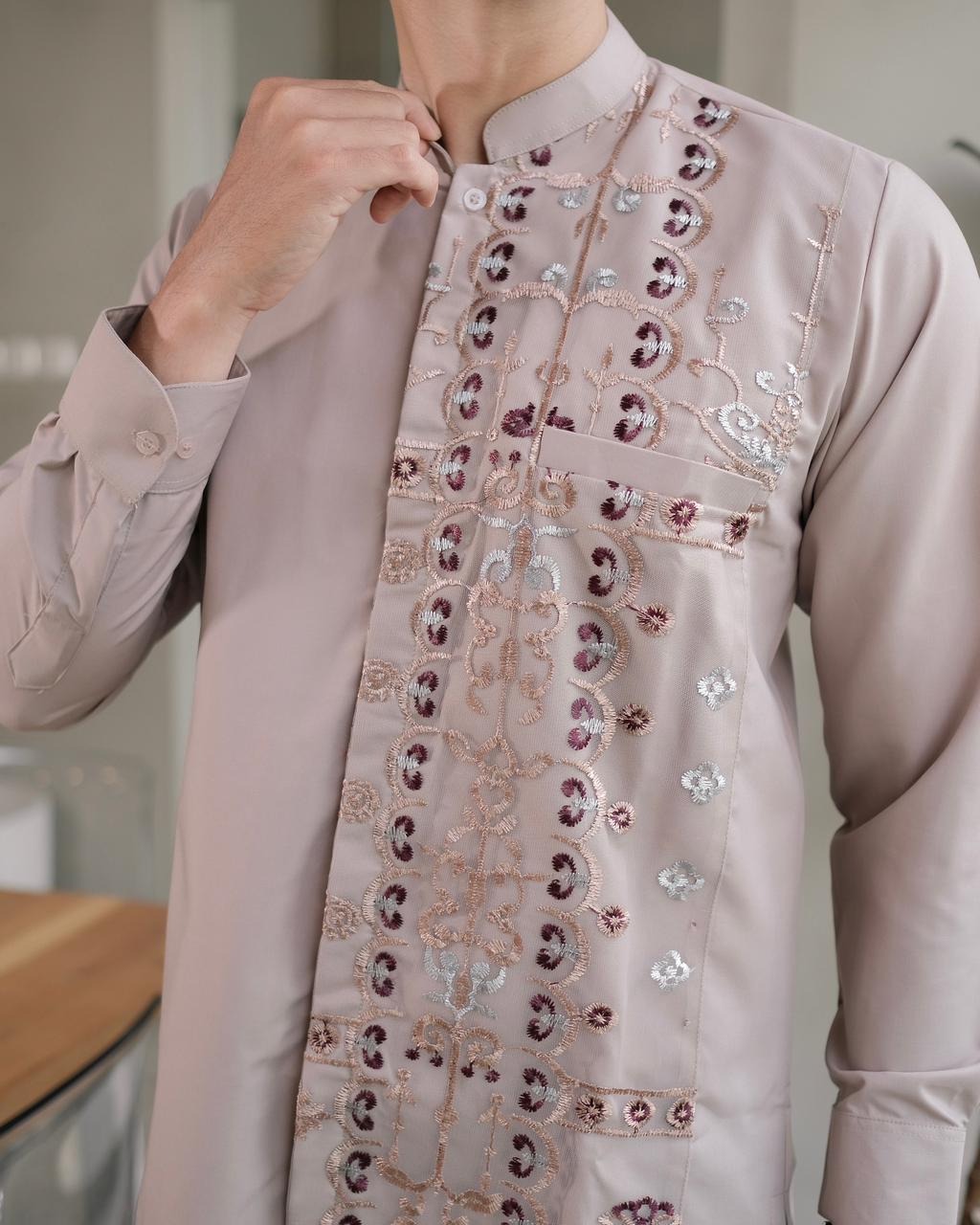 Kemeja Lulla by SARAH THE LABEL
