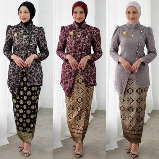 Image of Kebaya Janggan - SIGNATURE BY SARAH
