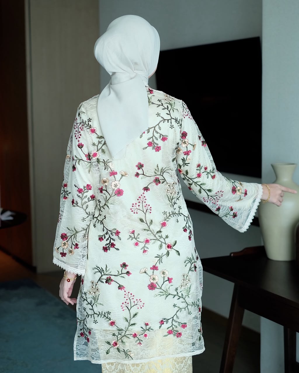 Kemala Outer by SARAH THE LABEL