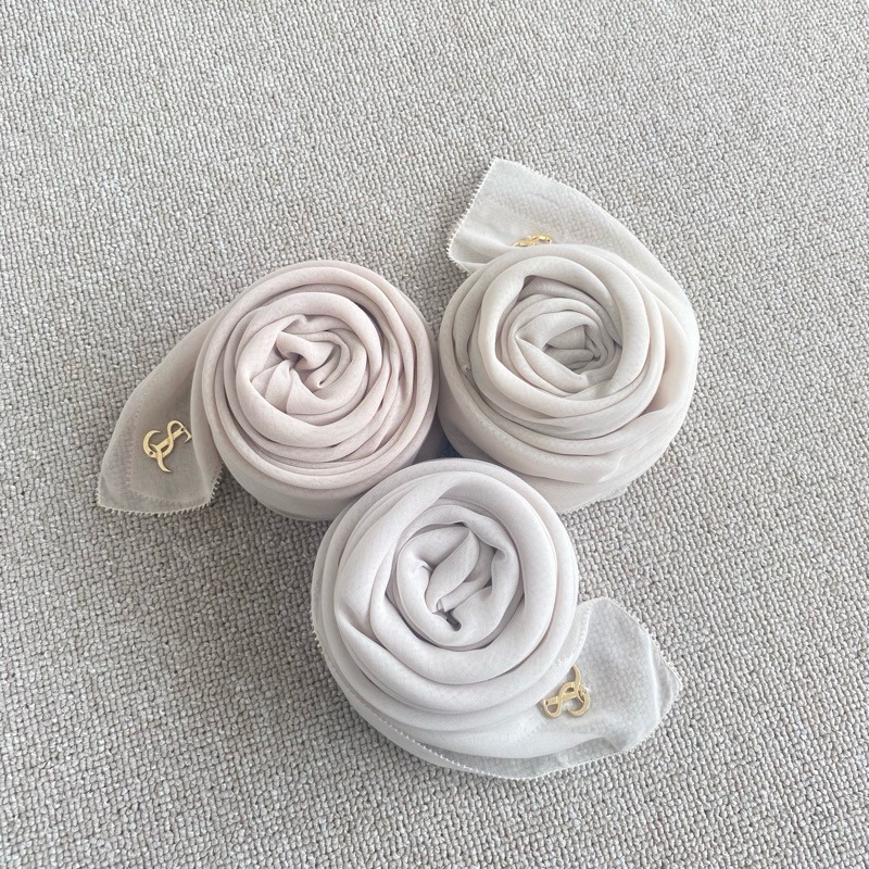 Hijab Paris Jepang Eyelash by SARAH THE LABEL