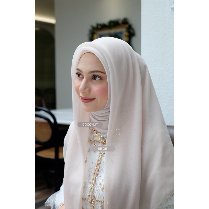 Hijab Paris Jepang Eyelash by SARAH THE LABEL