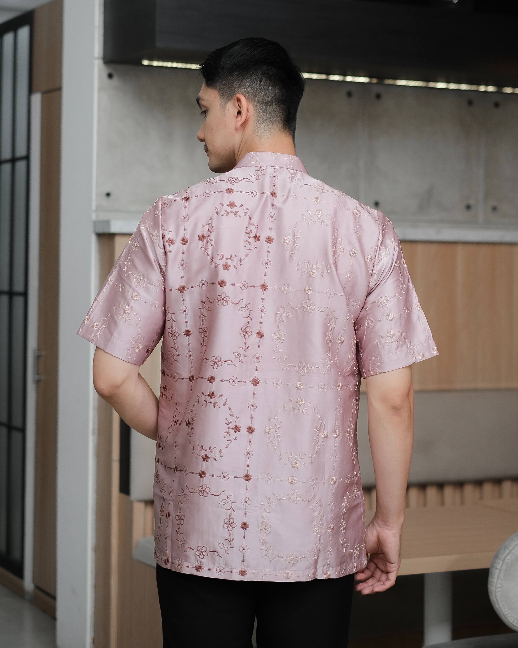 Raya Koko Lengan Pendek by SARAH THE LABEL