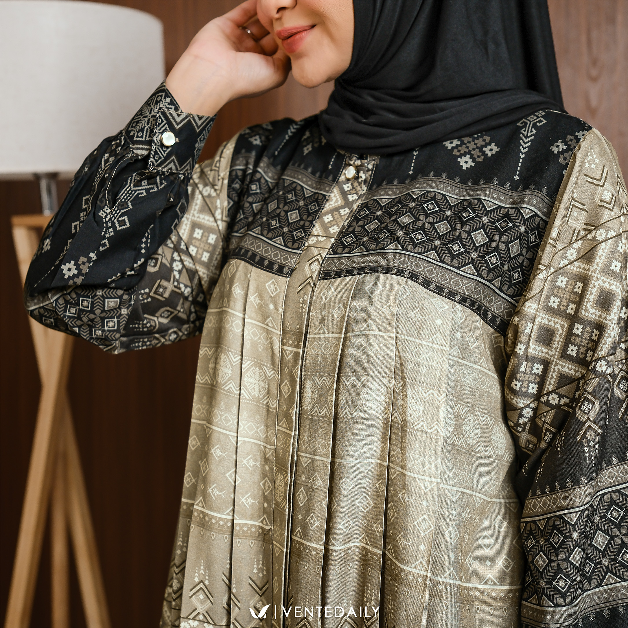ARINDA ONESET - VENTEDAILY