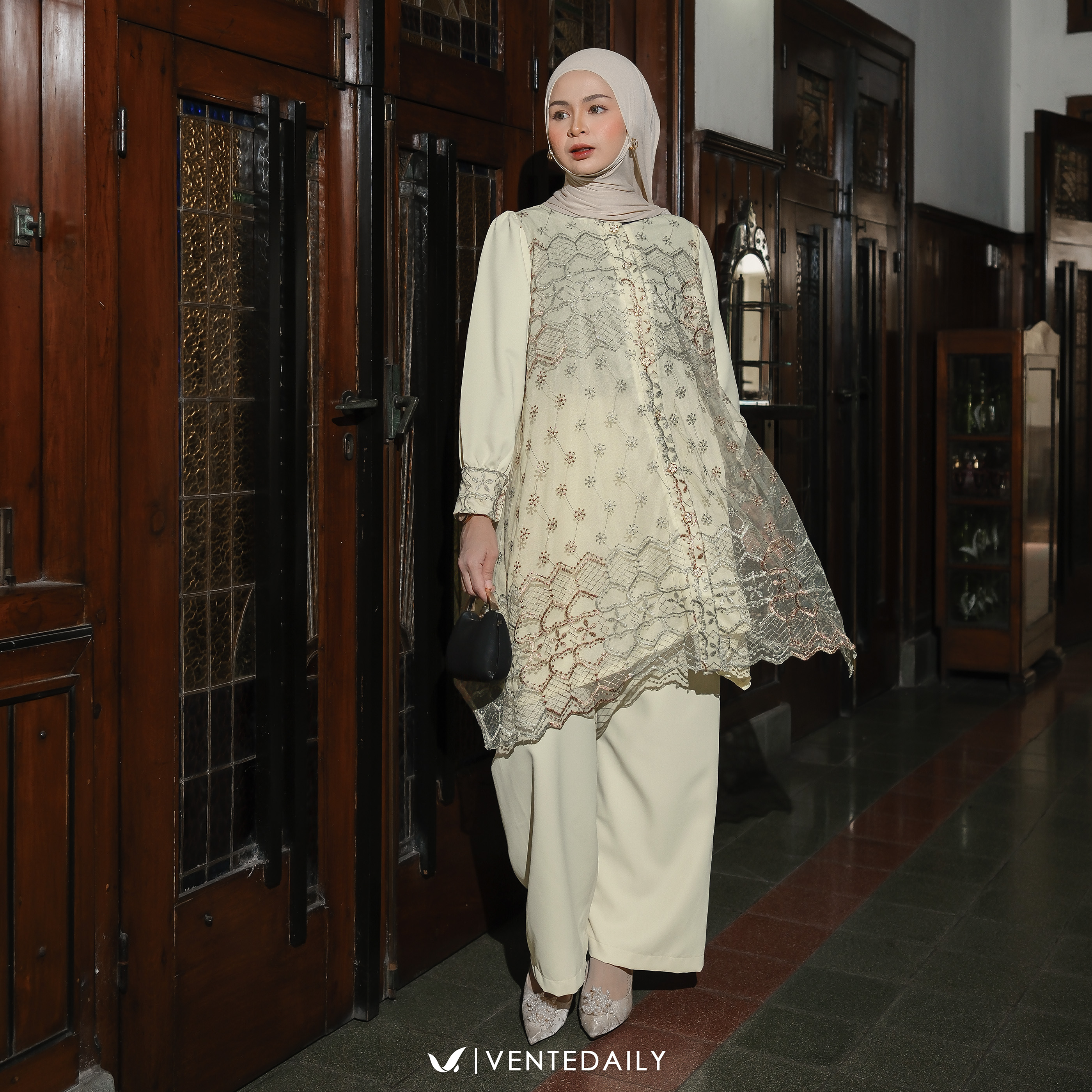 RANA ONESET - VENTEDAILY