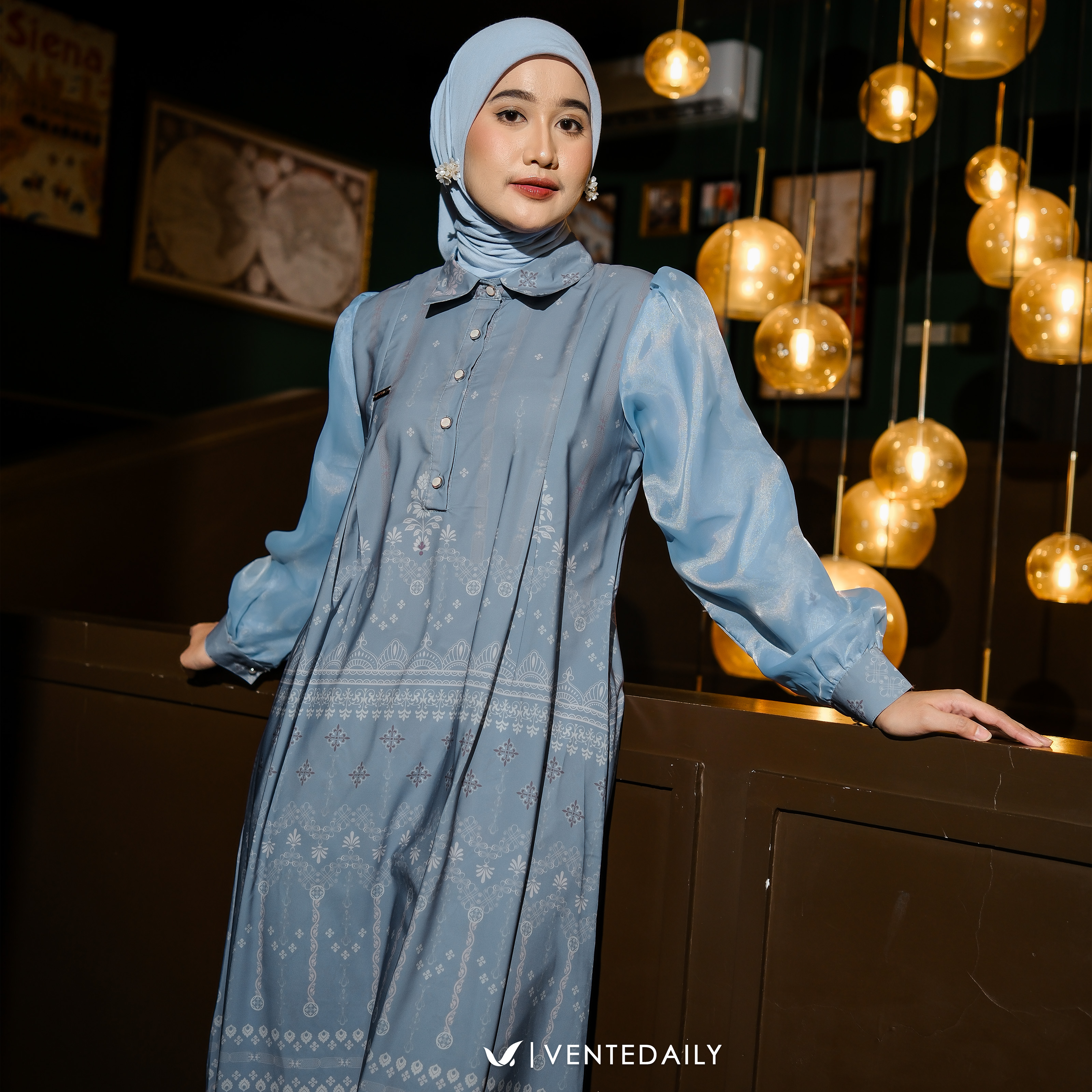 ANDIRA MAXY - VENTEDAILY
