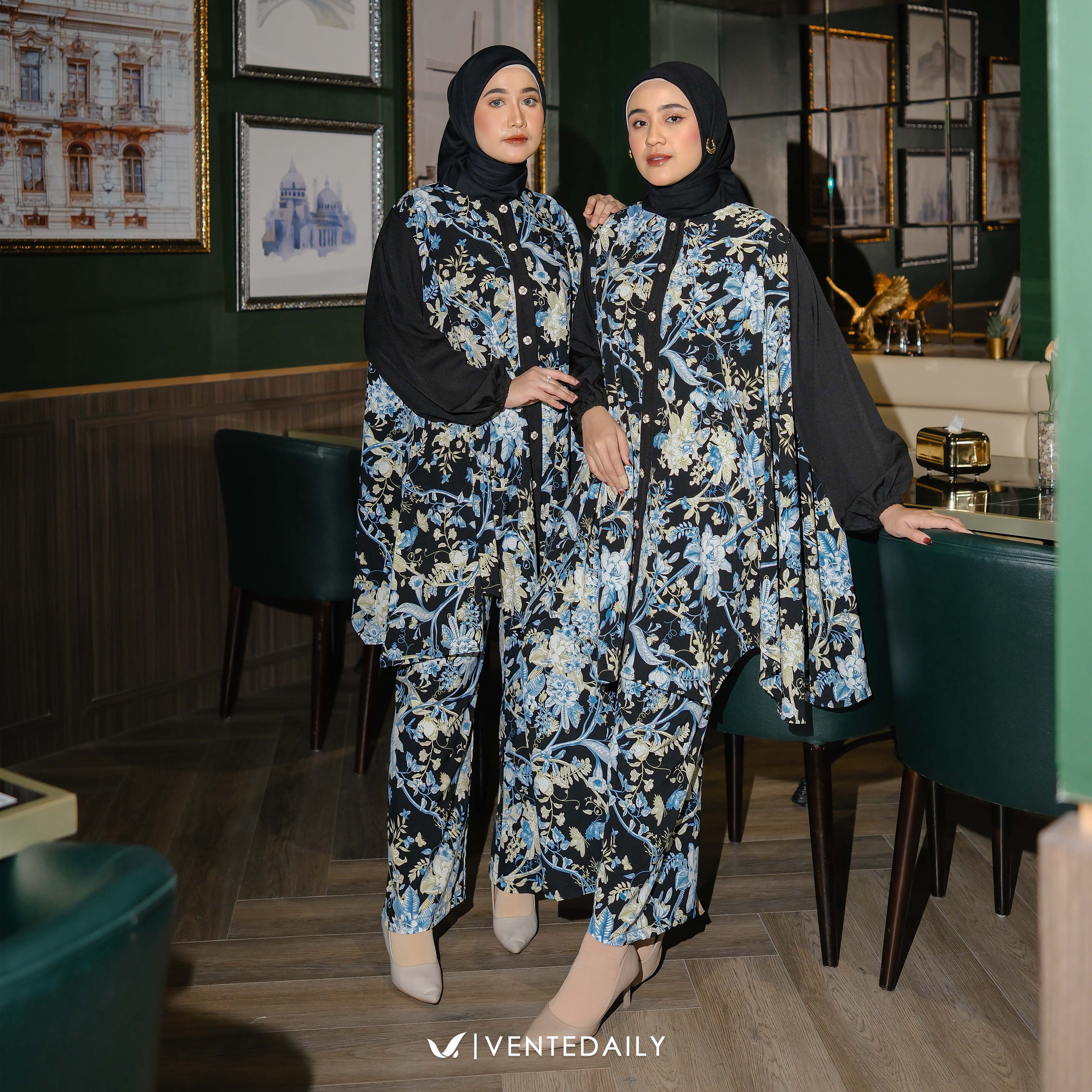 Ilana Oneset Jumbo by Ventedaily
