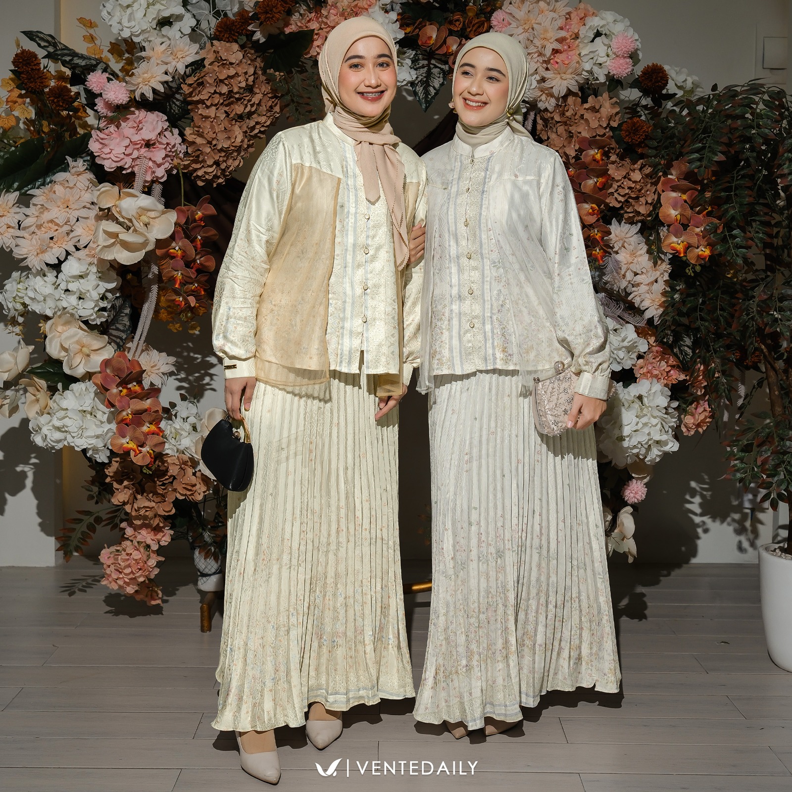 NAURA SET ROK - VENTEDAILY