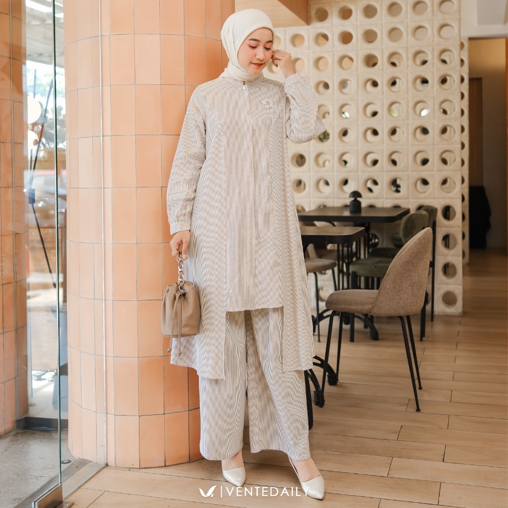 FARA ONESET - VENTEDAILY