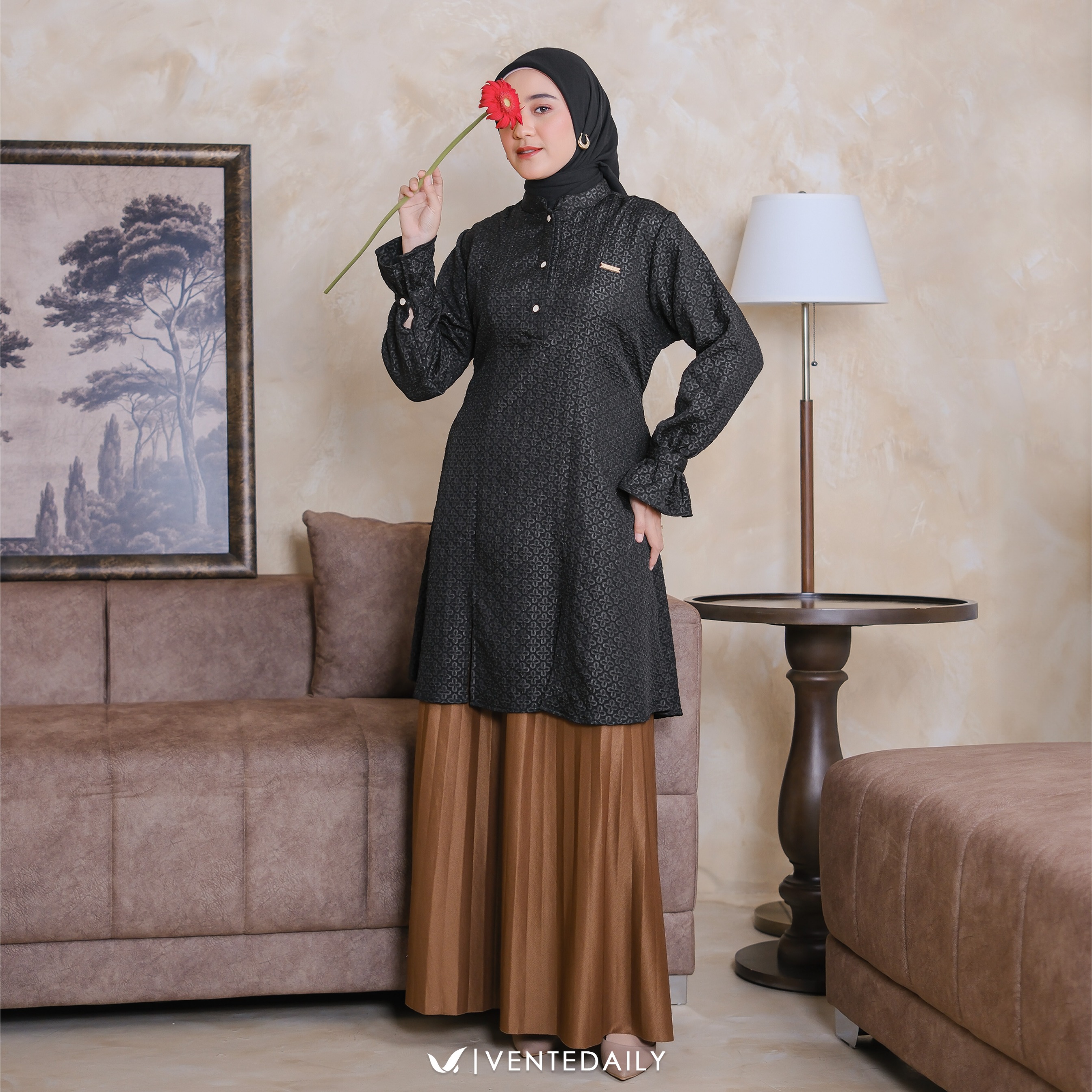 Ventedaily - Rafifa Tunik Atasan Wanita Model Kekinian Mewah Kondangan Terbaru